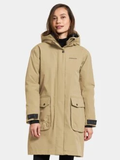 DIDRIKSONS Vestes Dextérieur Veste Fonctionnelle ILSA Femme Sable -Sportamore 742e1765d657d760649e5162f8a3d05e