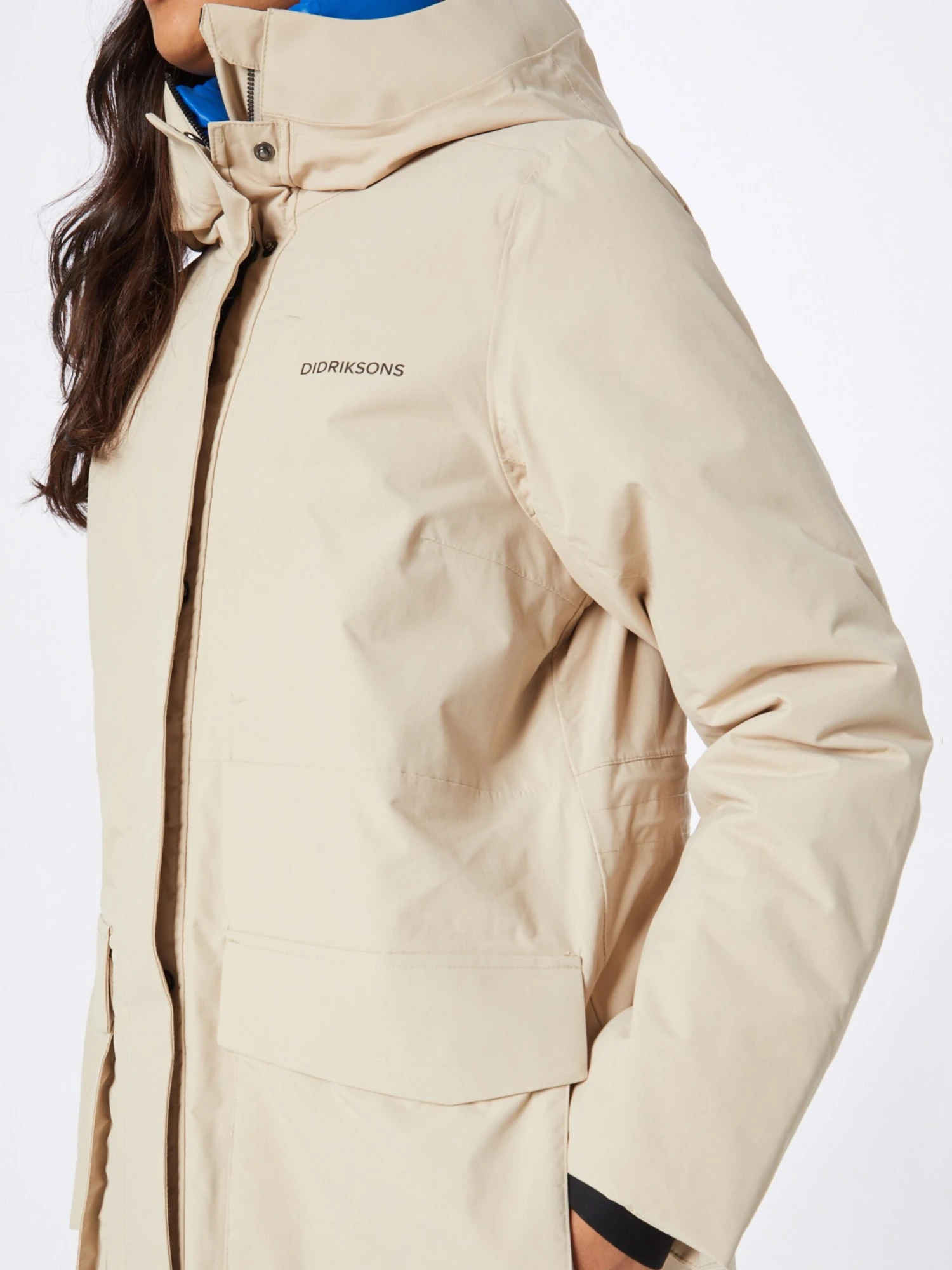 DIDRIKSONS Manteaux De Pluie Manteau Fonctionnel Femme Beige Foncé 4 DIDRIKSONS Manteaux De Pluie Manteau Fonctionnel Femme Beige Foncé – Image 2